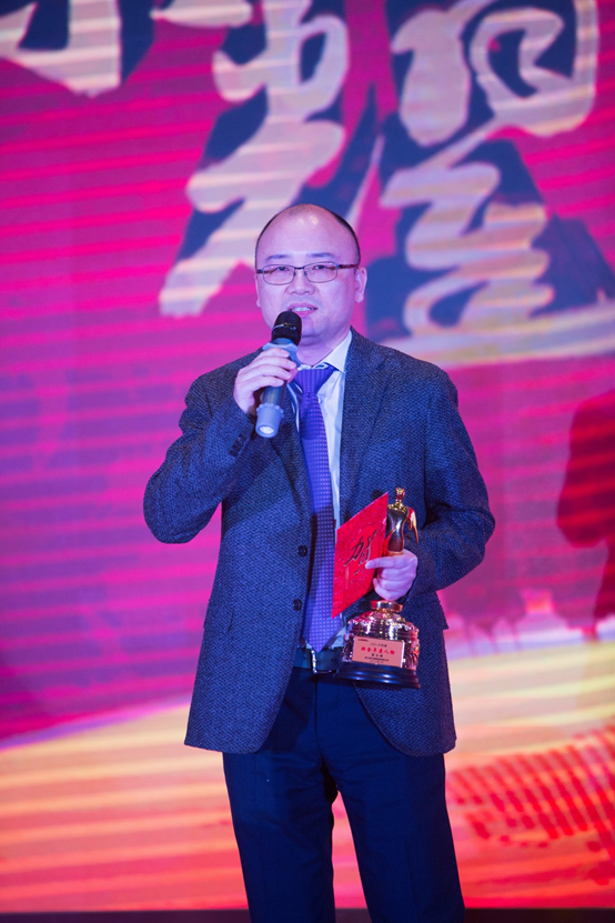 1488446972314132E637.png image.png