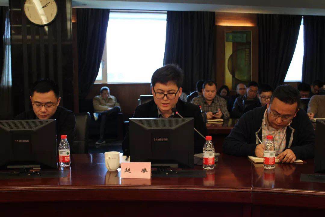 1562827769742577hp81.jpg 1562827769742577hp81.jpg